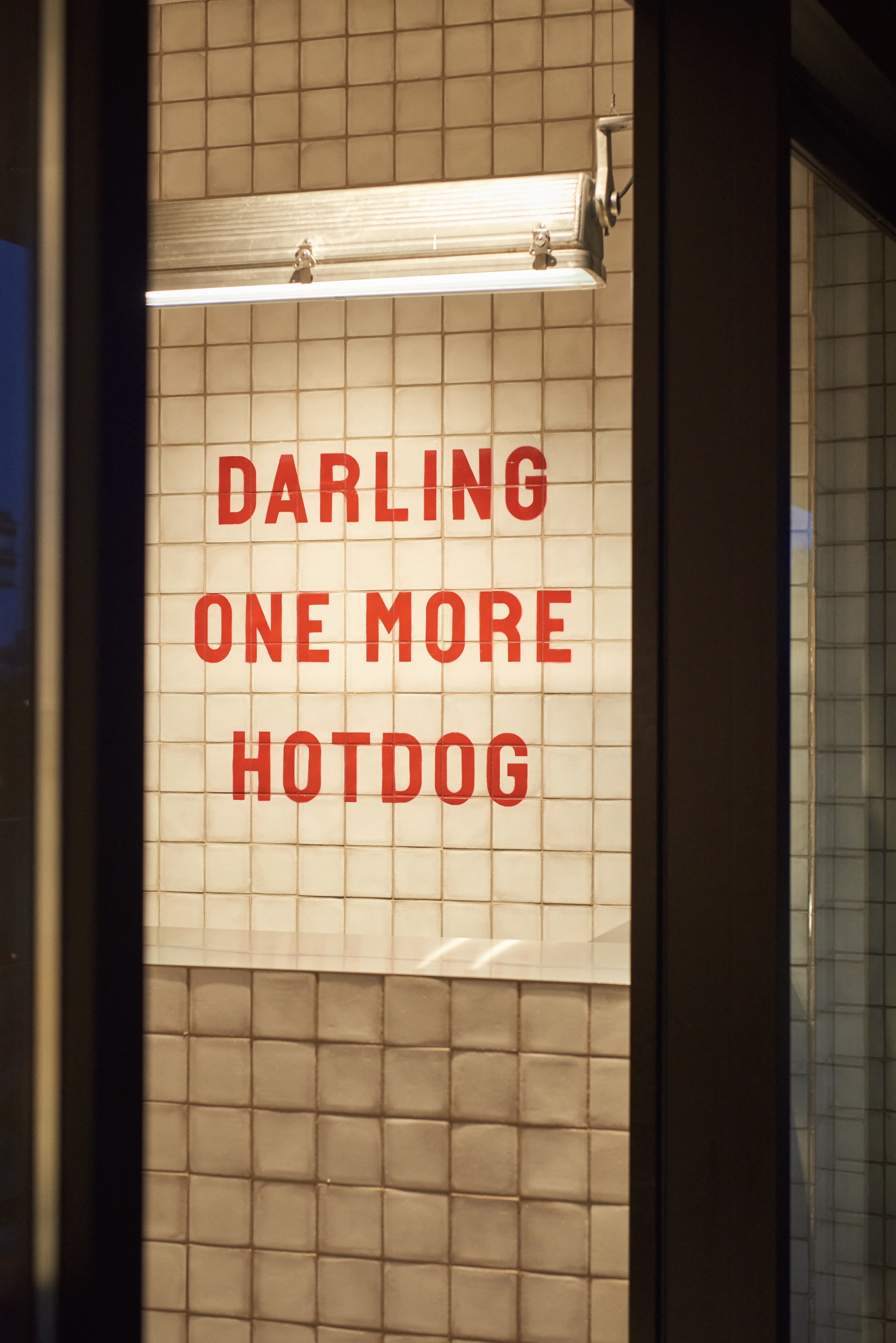 大阪府・Chuo区・DARLING ONE MORE HOTDOG ジョーテラスオオサカ
